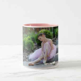 Zwei tönige Tasse mit Ballettkinder in Rosa.
