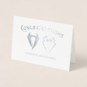 Zwei Tuxedo LGBTQ Verlobung Herzlichen Glückwunsch Folienkarte (Vorderseite)