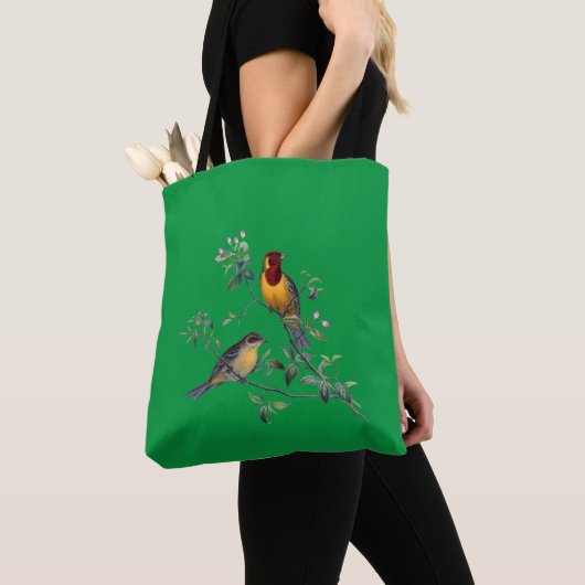 zwei Vögel auf blühenden Branchen, Tasche (Von Nahem)