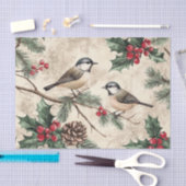 Zwei Vögel auf Zweigen mit Stechpalmenbeeren Seidenpapier (Handwerk)