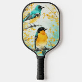 Zwei Vögel, die auf der Baumzweigung sitzen Pickleball Schläger (Rückseite)