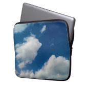 Zwei weiche Wolken Laptopschutzhülle (Vorderseite Links)