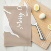 Zwei weiße Hirsche auf Beige mit Schneeflocken & T Geschirrtuch (Viertel Falte)