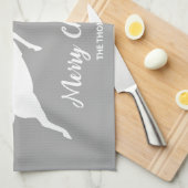 Zwei weiße Hirsche auf Grau mit Schneeflocken und  Geschirrtuch (Viertel Falte)