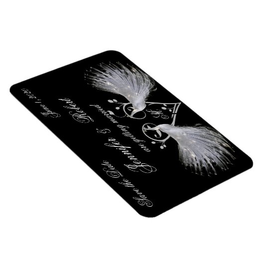 Zwei weiße Pflaster und das Herz-Monogram-Magnet Magnet (Rechte Seite)