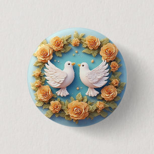 Zwei weiße Tauben inmitten eines Blumenmusters Button