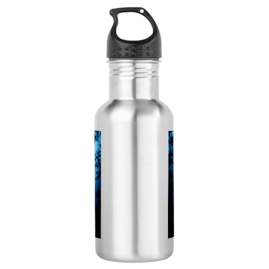 Zwei weiße Wölfe im Wald Edelstahlflasche (Rückseite)