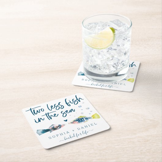 Zwei weniger Fische im Meer Hochzeitsplatz Papier Rechteckiger Pappuntersetzer (Vor Ort)
