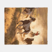 Zwei Western Cowboys reiten Pferde und springen wi Fleecedecke (Vorderseite (Horizontal))