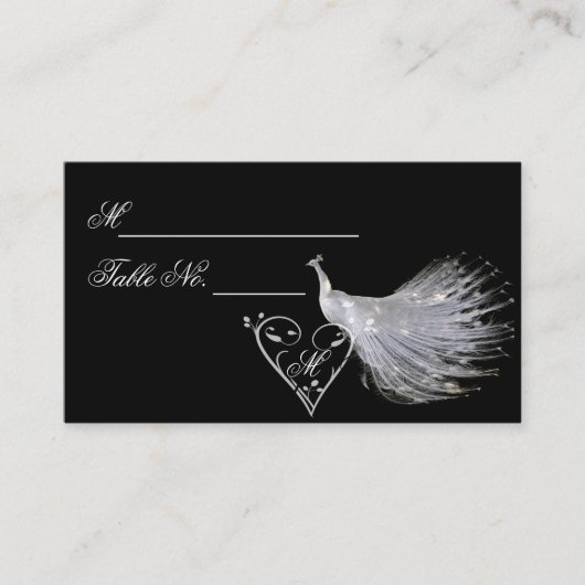 Zwei White Peacocks und die Herz Monogram Platzkar Platzkarte (Vorderseite)