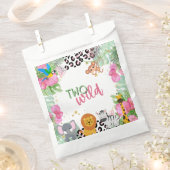 Zwei wilde Mädchen bevorzugen Flaggen Geschenktütchen (Ausgeschnitten)