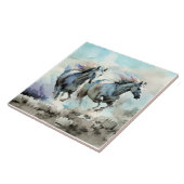 Zwei wilde Mustangs rasen gegen den Wind Fliese (Seite)