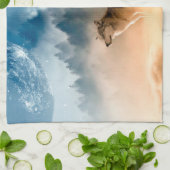 Zwei Wölfe heulen auf Vollmond im Wald Geschirrtuch (Gefaltet)