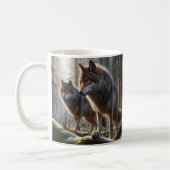 Zwei Wölfe in einem Wald: Majestic Wildlife Kaffeetasse (Links)