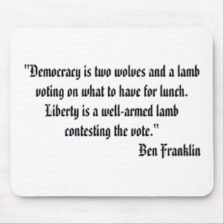 Zwei Wölfe und ein Lamm-Zitat Mousepad