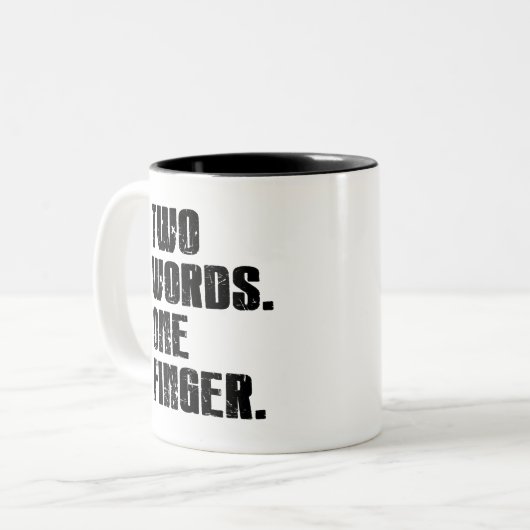 Zwei Worte: ein Finger Zweifarbige Tasse (Vorderseite Links)