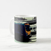Zwei Züge, im Schnee Kaffeetasse (Vorderseite Links)