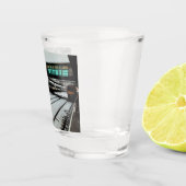 Zwei Züge unter der Brücke Schnapsglas (Rechts)