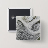 Zwei Zyklone bildeten sich im Tandem südlich von I Button (Vorne & Hinten)