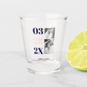 Zweifarbiges Foto, blau und rot, zwei Save the Da Schnapsglas (Vorderseite)