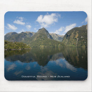 Zweifelhaftes solides Mousepad
