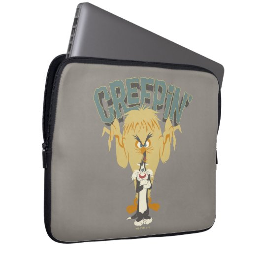 ZWEIFELVESTER MONSTER™ "Creepin" hinter SYLVESTER™ Laptopschutzhülle (Vorne Rechts)