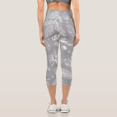Zweige und Kiefernholz 4 Capri Leggings (Rückseite)