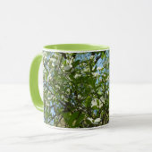 Zweige von Dogwood-Blüten Frühlingsbäume Tasse (Vorderseite Links)