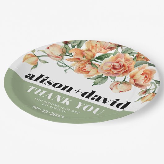 Zweigstelle mit pfirsichfarbener Rose Blume Blumen Pappteller (Schrägansicht)