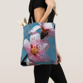 Zweigstelle Peach Blossom und Blue Sky Tasche (Von Nahem)