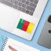 Zweite Flagge Kameruns (1961-1975) Aufkleber (Laptop mit iPhone)