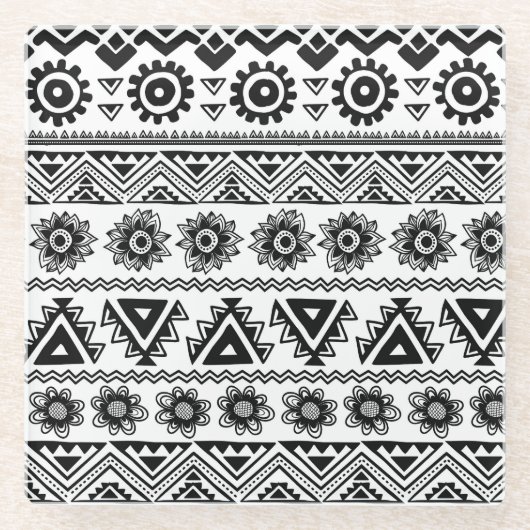 Zweites ethnisches, nahtloses Stammesmuster. Glasuntersetzer (Vorderseite)