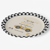 Zweites Kind von zwei schnellen gelben Rennwagen Pappteller (Schrägansicht)