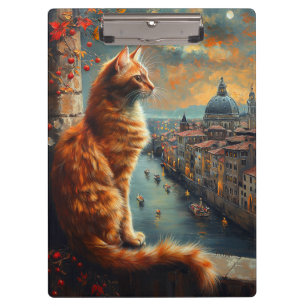 Zwielicht in Venedig   Rote Katze an einem Kanal Klemmbrett