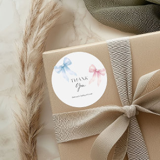 Zwillinge Baby Shower mit rosa blauem Schleifendek Runder Aufkleber