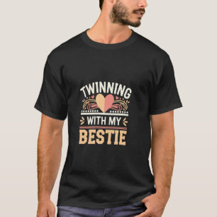 Zwillinge mit meiner besten Freundin Übereinstimme T-Shirt