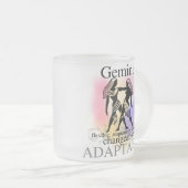 Zwillinge über Sie Tasse (VorderseiteRechts)