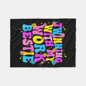 Zwillingsbildung mit meinem Arbeitskollegen, dh Sr Fleecedecke (Vorderseite (Horizontal))