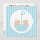 Zwillingsboys in Blue Umbrella Einladung (Vorne/Hinten)