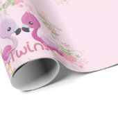 Zwillingsbrand in Rosa Geschenkpapier (Rolleneckpunkt)