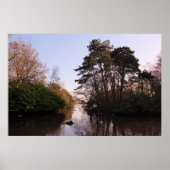 Zwischen den Inseln, Roath Park Lake, Cardiff. Poster (Vorne)