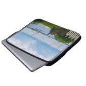 Zwischen Häusern Laptopschutzhülle (Vorne Knopf)