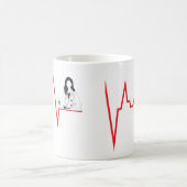 Zwischen Puls und Aktion Kaffeetasse (Mittel)