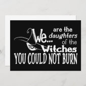 Zwischen Töchtern Hexen konnten nicht brennen weiß Einladung (Vorne/Hinten)