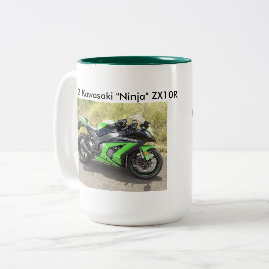 ZX10R Wheelie hinter Gixxer Zweifarbige Tasse (Vorderseite Links)