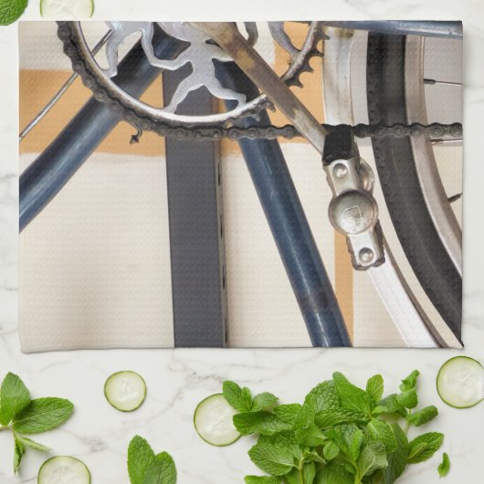 ZYKLUS GESCHIRRTUCH (Gefaltet)