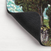 Zypressen mit weiblichen Abbildungen von Vincent v Mousepad (Ecke)